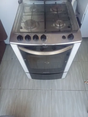 Vendo fogão 04 bocas