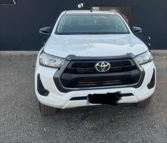 Toyota Hilux CD 4X4 2.8 Diesel Mec. 2024