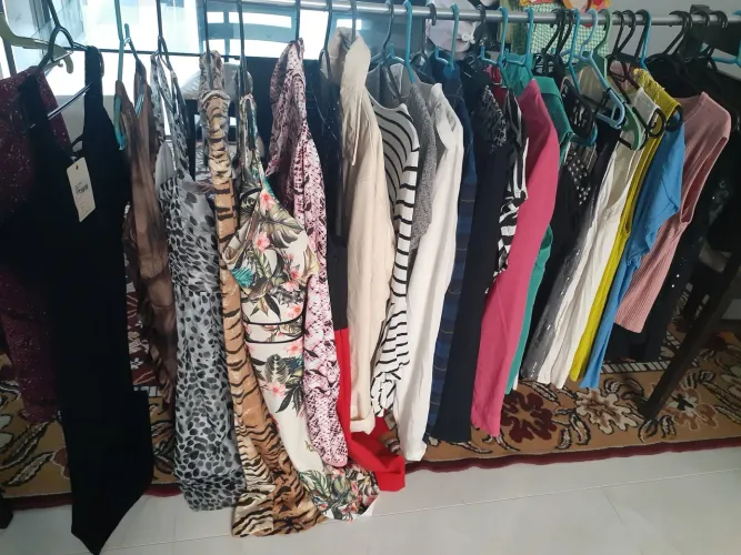 Desapegos de roupas femininas
