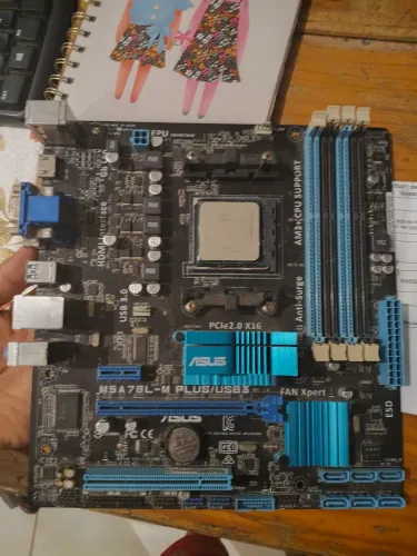 Placa mae m5A78L-m plus+processador prenome 2