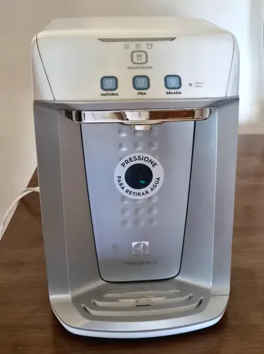 Purificador de água electrolux