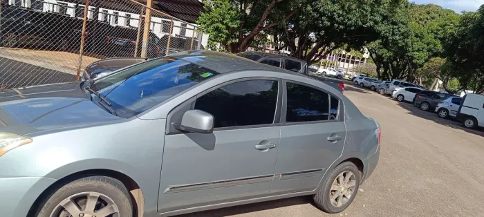 Nissan Sentra 2.0/ 2.0 Flex Fuel 16V Aut. 2011