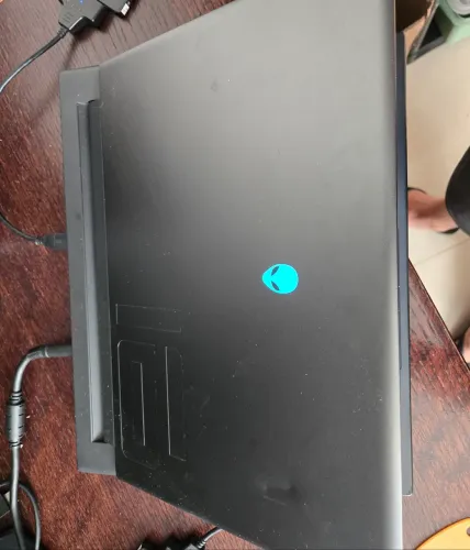 Alienware m16 R1 i9 32GB