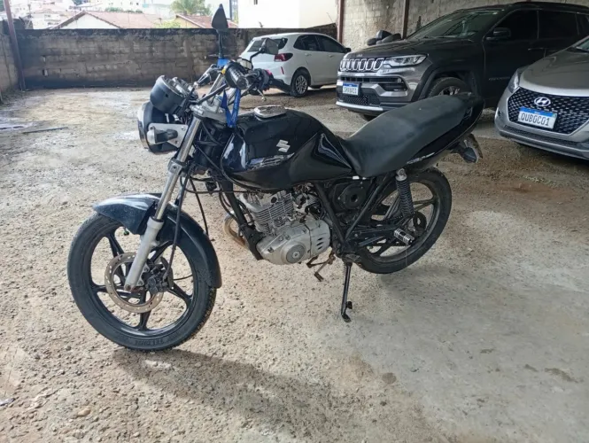 SUZUKI YES 2008 RODANDO MECÂNICA EM DIA