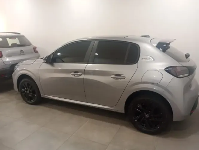 Peugeot 208 Style 1.0 Flex 6V 5P Mec. 2026