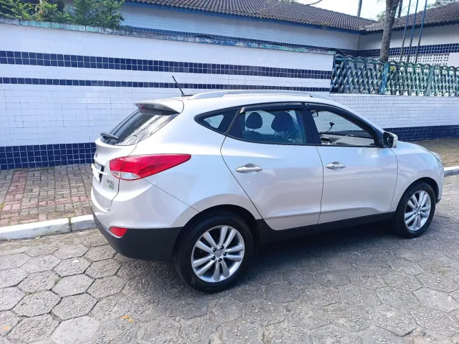 Hyundai IX35 GLS 2.0 16V 2WD Flex Aut. 2015