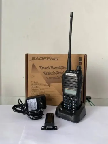 Rádio Comunicador Baofeng UV-82 Dual Band 5W Original Novo