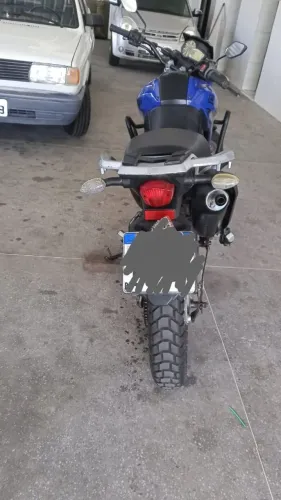 Moto Yamaha azul