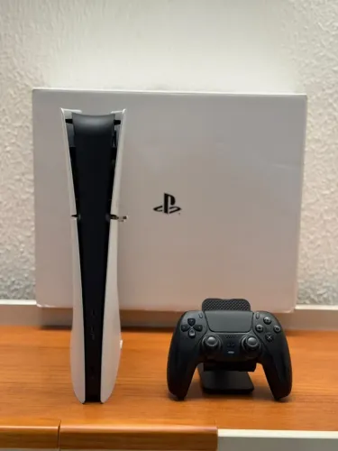 PS5 Slim na caixa com garantia Sony, Nota fiscal e vários jogos