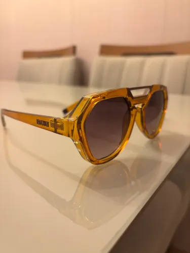ÓCULOS EVOKE AVALANCHE  EDIÇÃO YAGO DORA -  CRYSTAL AMBAR CARAMEL BROWN GRADIENT