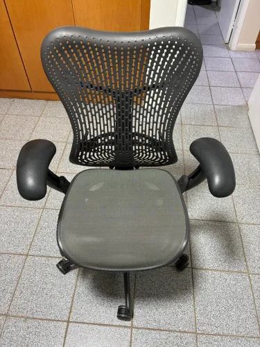 Cadeira Herman Miller