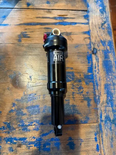Shock amortecedor Marzocchi Bomber 210x55mm