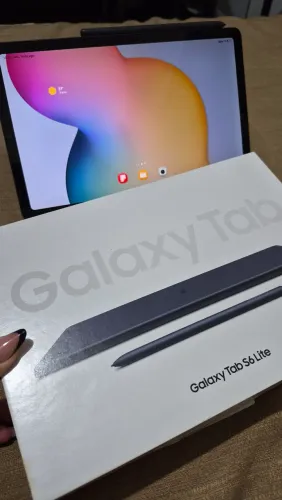 Tablet Samsung Galaxy Tab S6 Lite 64 GB - Com S Pen e capa
