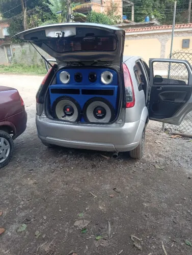Som automotivo