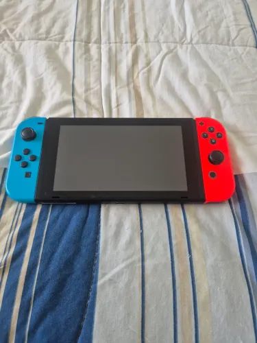 Nintendo Switch V2