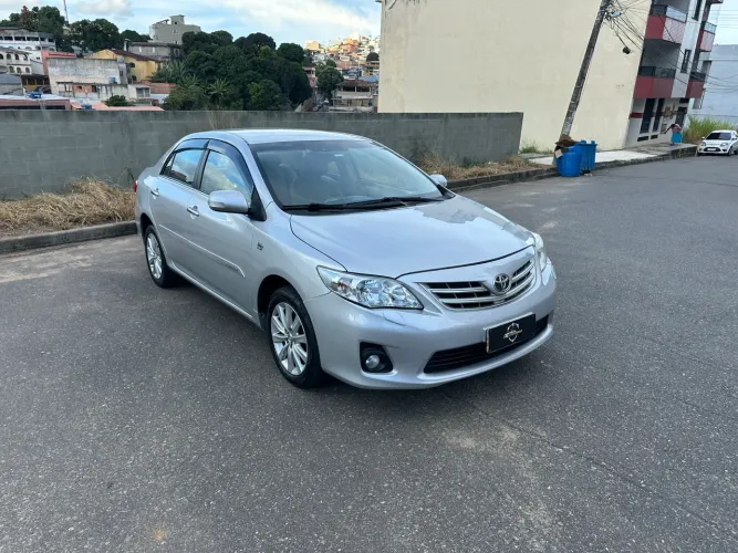 Toyota Corolla Altis 2.0 Flex 16V Aut. 2012