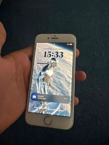 Celular IPhone 8