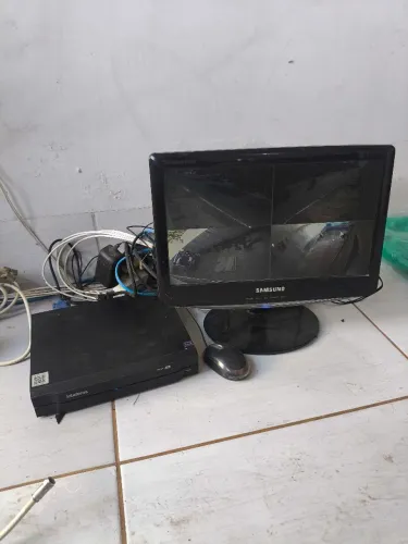 Kit DVR 10 canais HD 320 Monitor 17