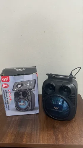 Caixinha de som bluetooth e rádio fm