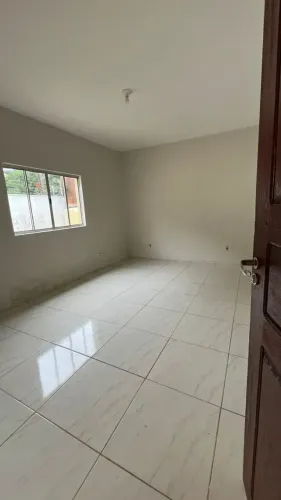 ALUGO CASA NO COHAJAP - 3 QUARTOS