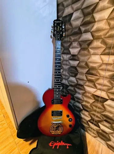 Guitarra Epiphone Special Model II