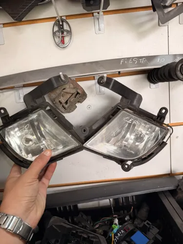 Par de farol de milha kia Cerato 2010 pequeno