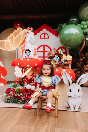 Vendo Vestido de Luxo Branca de Neve - Tamanho 1 Ano