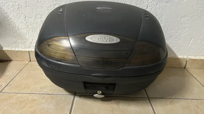 Baú de moto