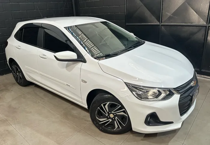 Chevrolet Onix Hatch LT 1.0 12V TB Flex Aut. 4P 2024