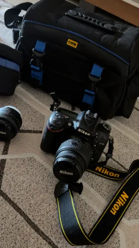 Câmera NIKON 7100