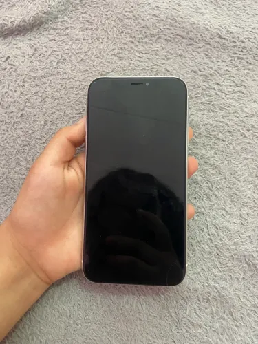     iPhone XR 64GB funcionando barato