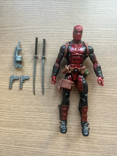 DEADPOOL ACTION FIGURE