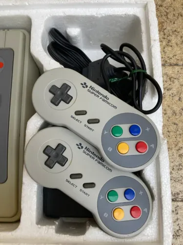 Nintendo Super Famicom SNES Japones Completo na Caixa