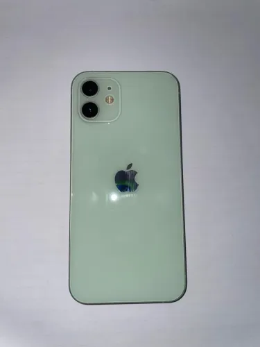 Iphone 12 128GB, com carregador e 6 capinhas 