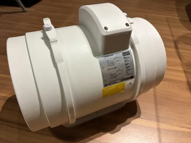 Lote c/ 4 unidades Exaustor Axial Ventisol 200mm 220v 1 mes de uso