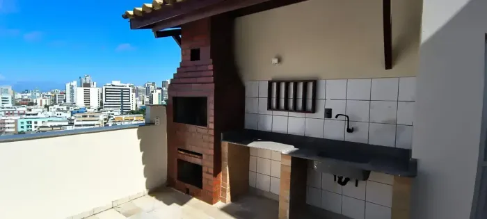 Imóvel para aluguel tem 156 metros quadrados com 3 quartos em Costa Azul - Salvador - BA