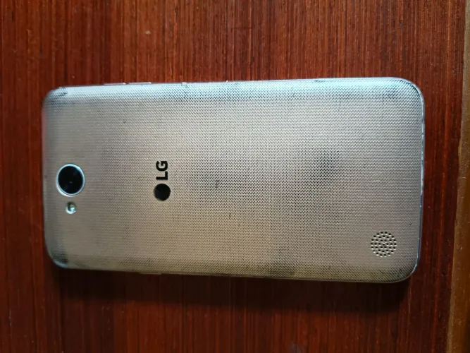 LG K09