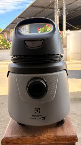 aspirador de pó e água electrolux