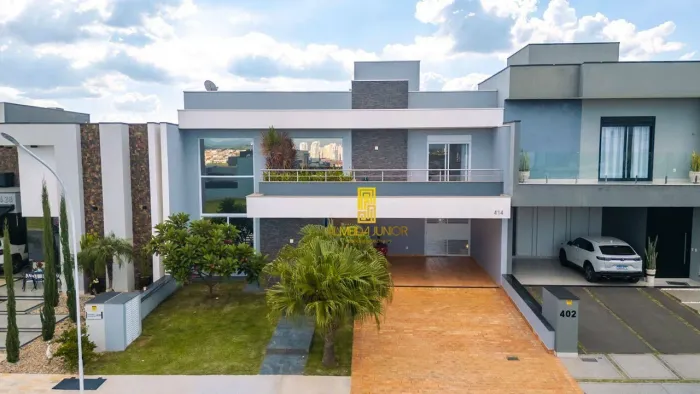 Sobrado com 3 dormitórios à venda, 248 m² por R$ 2.290.000 - Condomínio Dona Maria José -