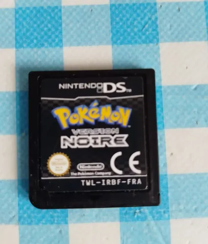 Pokémon black Nintendo ds ou 3ds francês