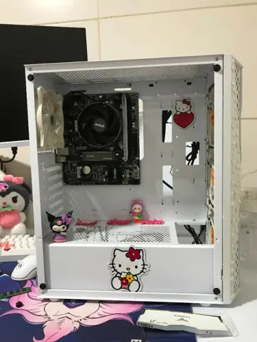 Gabinete Gamer Mid Tower Branco + 4 Fans RGB + Vidro Temperado