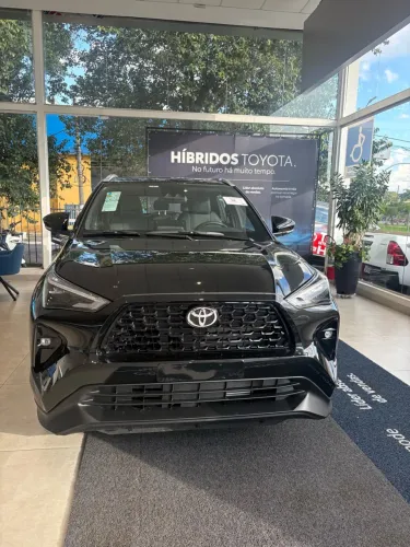 Toyota Yaris Cross XRE 1.5 16V 5p Aut. (Híbrido) 2027