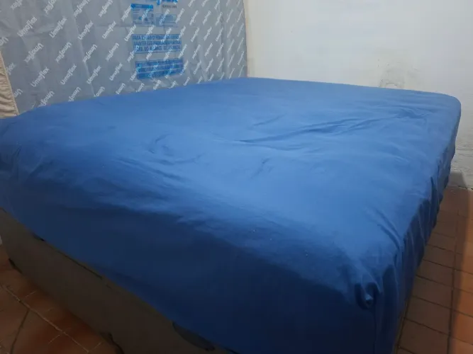 Colchão Simmons Queen Size