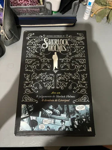 Box de quadrinhos Sherlock Holmes