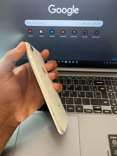 iphone XR - 64 gigas 