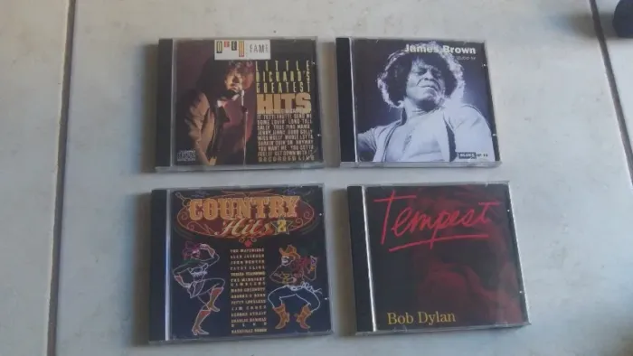 Combo CD clássicos do Rock 60 - estado de novo
