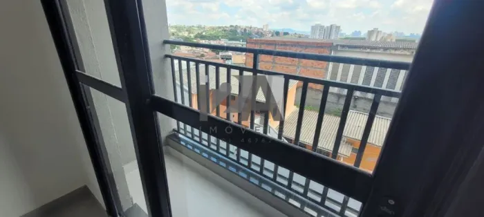 Apartamento em Quitauna, Osasco com 1 dormitório, 1 vaga de garagem coberta
