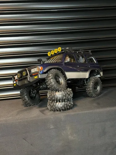 Automodelo Crawler FMS 1/10 Toyota Land Cruiser Pro V2
