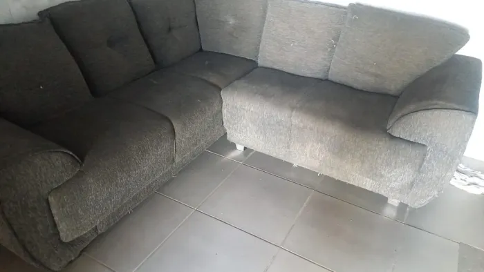 Sofá usado em bom estado