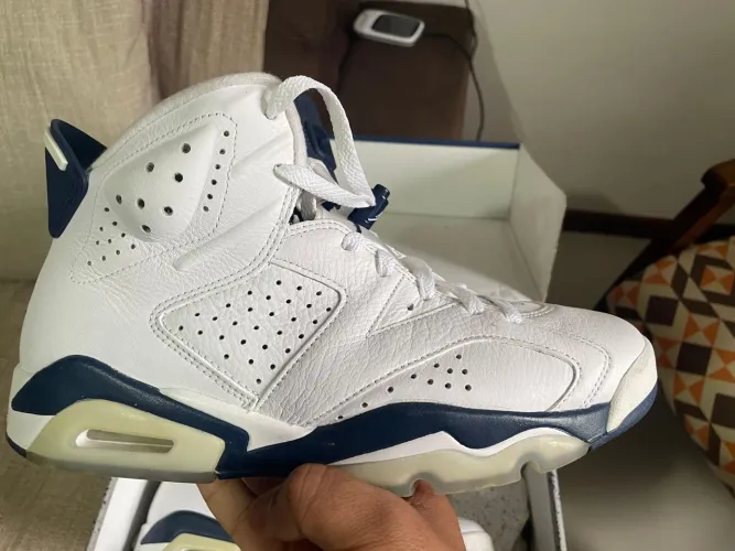 Tênis Nike Air Jordan 6 Retro Branco E Azul Marinho